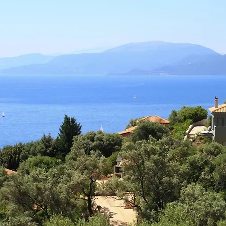 Villa Arkoudi. Evgiros